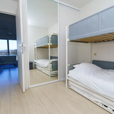 De Zandroos - Zicht Op Duinen En Zee アパート デ パンネ