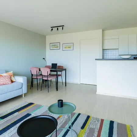 Apartment De Zandroos - Zicht Op Duinen En Zee De Panne